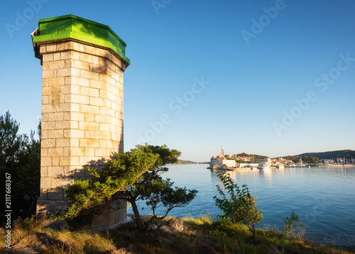 Fotografía old town rab - croatia