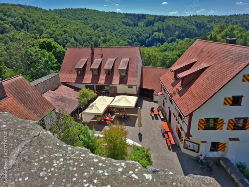Burg Derneck im Tal der Großen Lauter; Biosphärengebiet Schwäbische Alb; Baden Württemberg; Deutschland
