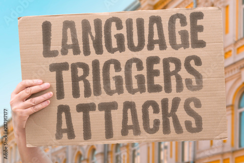 Фотография "Language Triggers Attacks" Speaking Ukrainian can provoke violent responses
