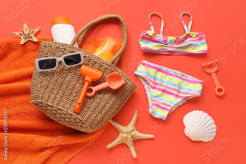 Kids beach vacation essenti...