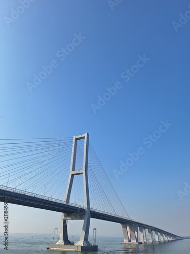 Foto Suramadu Bridge in Surabaya-Madura, East Java, Indonesia