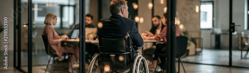 Inclusive Boardroom: Divers...
