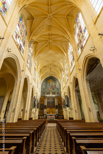 Eglise Saint Denis de Sezanne interior showing high vaulting