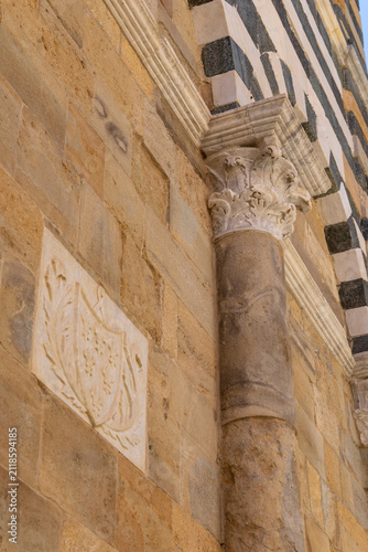Mamluk architecture featuring ablaq and carved stone relief