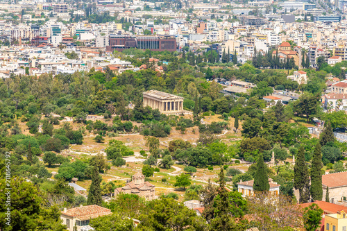 Fotografía A view towards the Temple of Hephaestus in the Agora of Athens from the southern