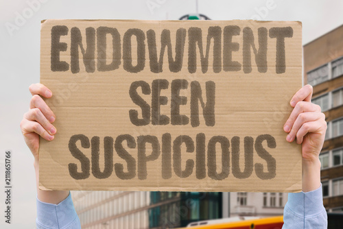 Fotografie "Endowment Seen Suspicious" A religious body faces allegations of overreach