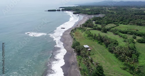 Bali drone footage shows land for lease along coast with nature and waves