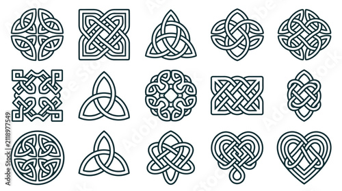 Fotografía Collection of intricate Celtic knot designs.