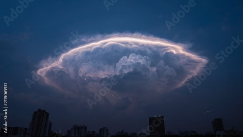 Spectacular Pileus Cloud Phenomenon Over Growing Cumulus