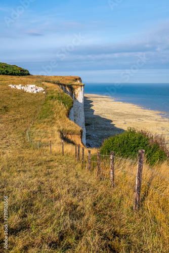 Le sentier du littoral entre le bois de Cise et Mers-des-bains