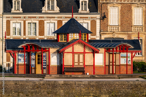 Les quais et la vieille ville de Saint-Valery-sur-Somme