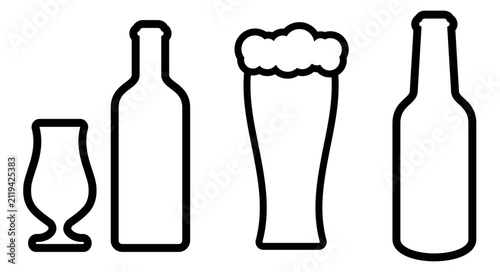 Collection of whiskey glass, wine bottle, beer glass and beer bottle outline icons in editable vector style. Suitable for bars, restaurants, pubs, beverage menus, web design and print materials.