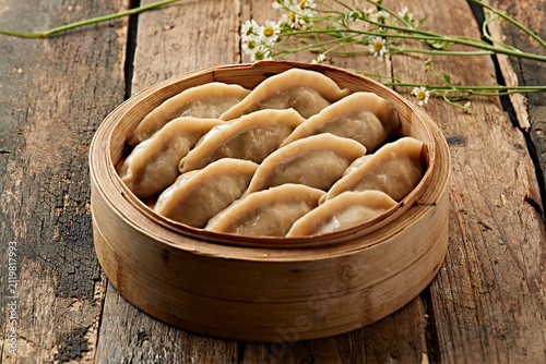 Quadro su tela Steaming hot oat dumplings