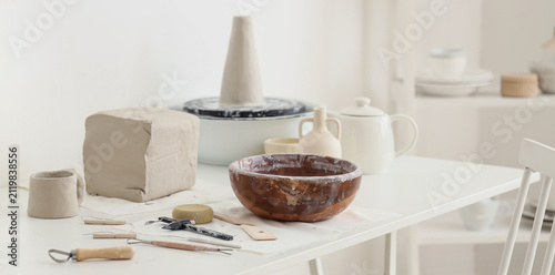 Pottery studio table with c...