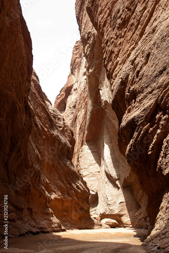 Fotografía Rock Texture on the Cliff Faces of Danxia Landform Canyon