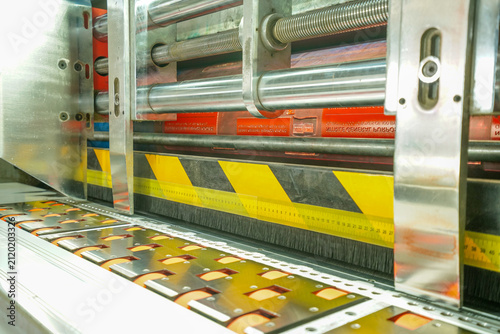 Panoramic View of Automatic Conveying and Paper Collecting Production Line for Corrugated Cartons