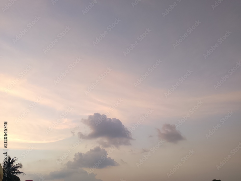 Fototapeta premium sunset in the clouds