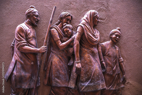 Fotografie Bronze sculpture in Jallianwala Bagh, Amritsar, India, depicting a Punjabi famil