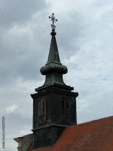 Cuadro en lienzo Black Church Spire Cross Cloudy Sky