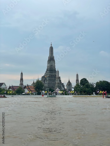 Bild auf Leinwand Wat Arun