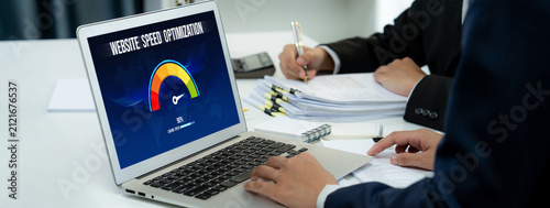 Фотография Computer software evaluating website loading speed