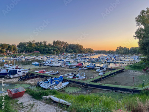Obraz na płótnie Ribarac marina photographed during the historic minimum level of the Danube River, showing exposed riverbed caused by prolonged summer drought