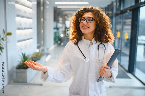 Female doctor explaining medical concepts in a clinic