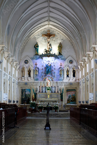 Konstfotografi Ornate Altar Inside Chau Son Monastery