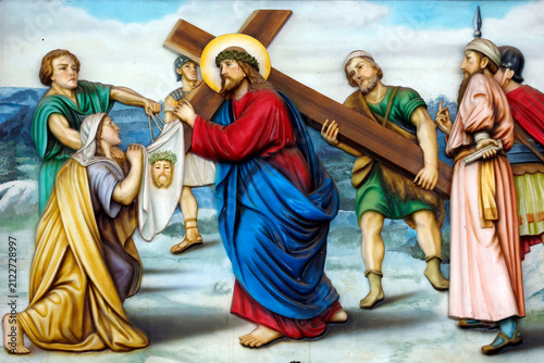Bild auf Leinwand Station VI Way of the Cross Painted Relief