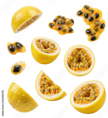 Fruta Maracujá Fatiado e Pedaços para Composições
