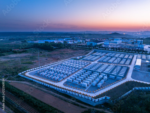 Принти на полотні Large-scale energy storage power station captured during twilight with aerial vi