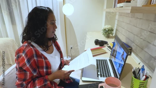Woman Video Laptop Lamp Holds