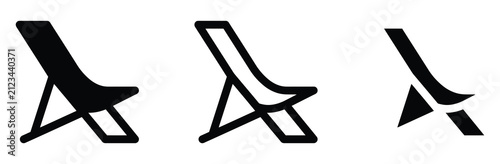 Fotografie WebBeach chair icon set with deckchair design