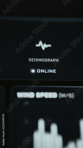 фотографія Online Seismograph and Wind Monitoring Interface