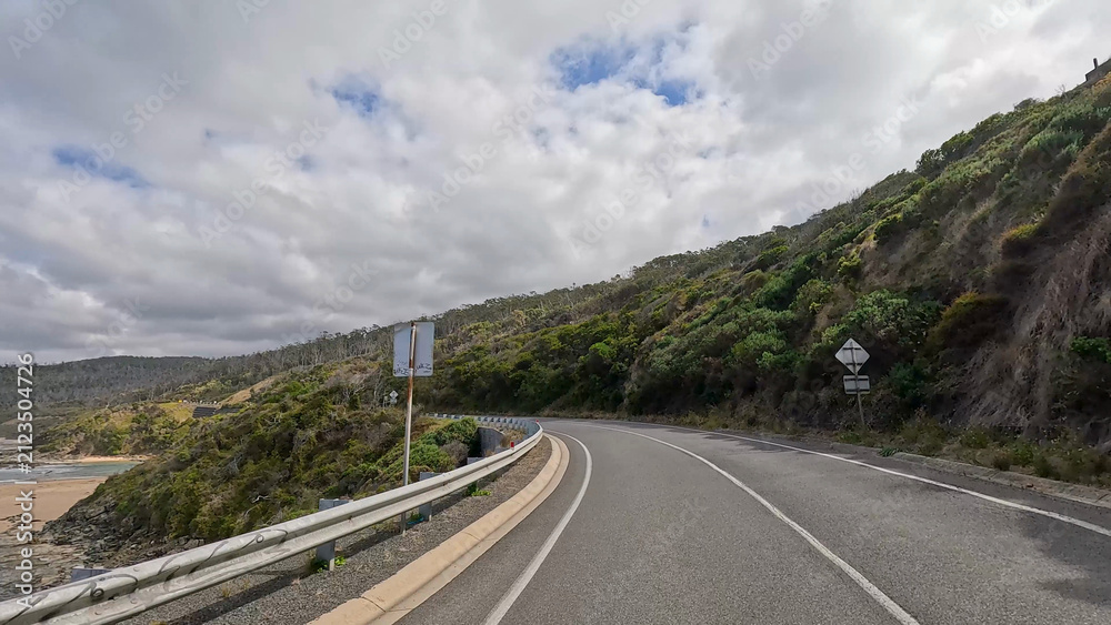 Obraz premium Winding Coastal Road Along the Great Ocean Road in Australia