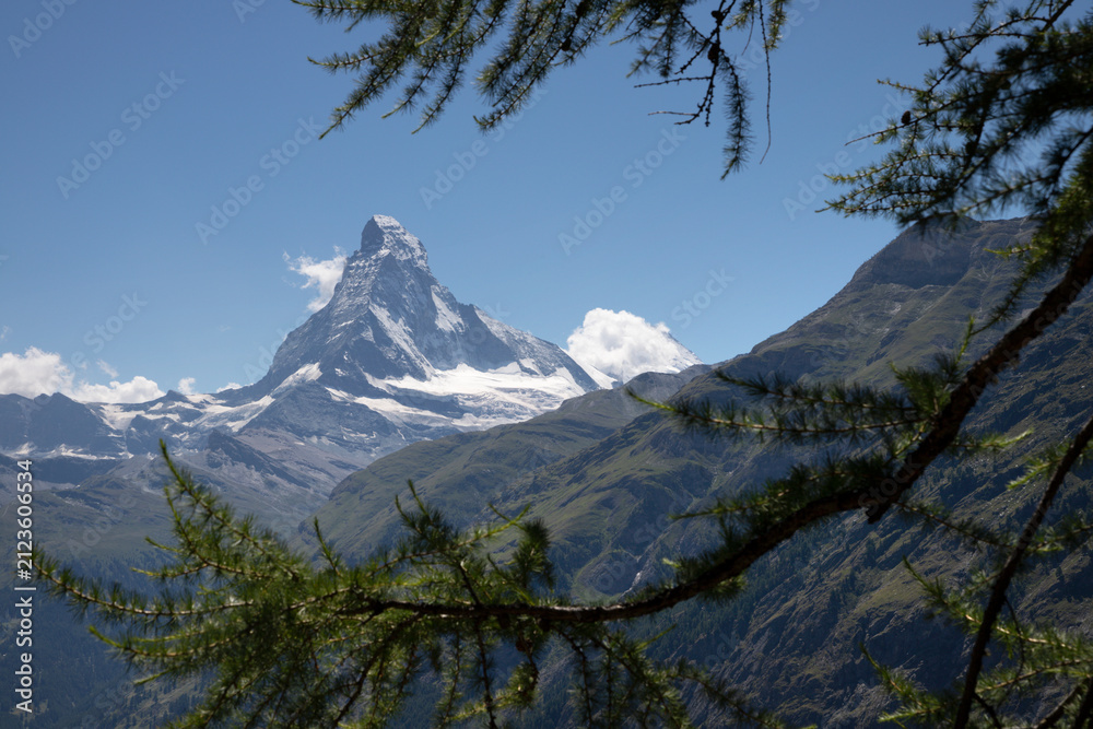 Obraz premium The Matterhorn peak over the Mattertal valley in Walliser aslps.