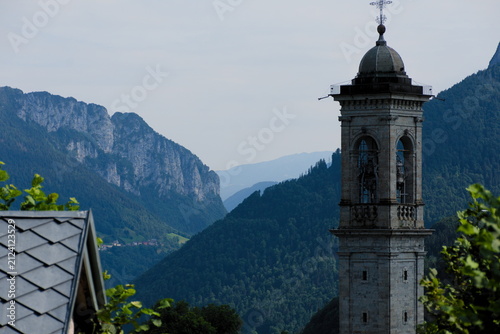 Canvas Print church in the mountains