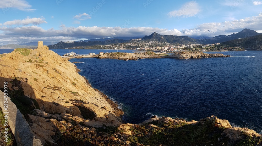 Naklejka premium L'Île-Rousse, Corse