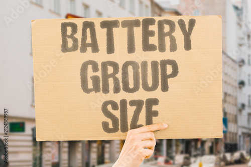 Cuadro en lienzo "Battery Group Size" Use the correct battery type for your car