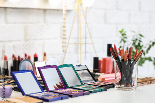 Various decorative cosmetic...
