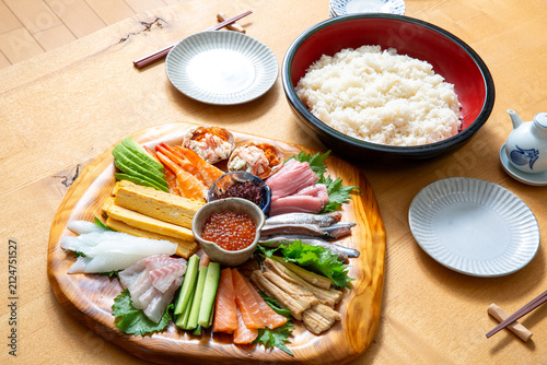 Fotografía 手巻き寿司　和食の寿司　家庭料理