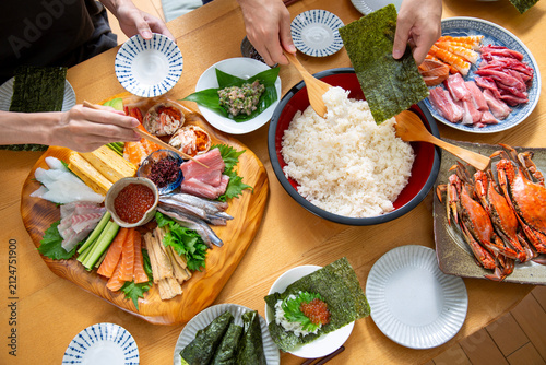 鮪の手巻き寿司、日本料理、家庭料理
