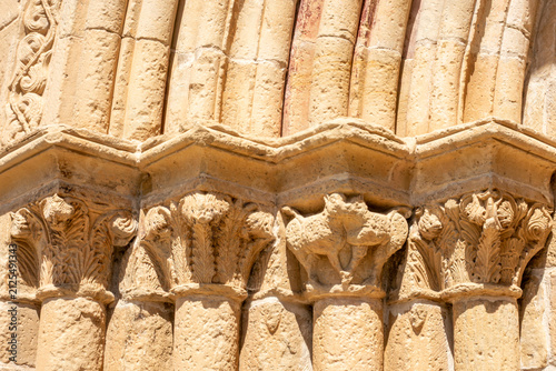 Canvas Print Sculpted Romanesque capitals on the portal of the Hermitage of Santa Maria la An