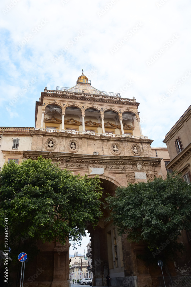 Fototapeta premium Palerme, Porte Nuova - Sicile - Italie