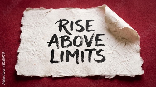 Cuadro en lienzo Torn paper sign saying rise above limits