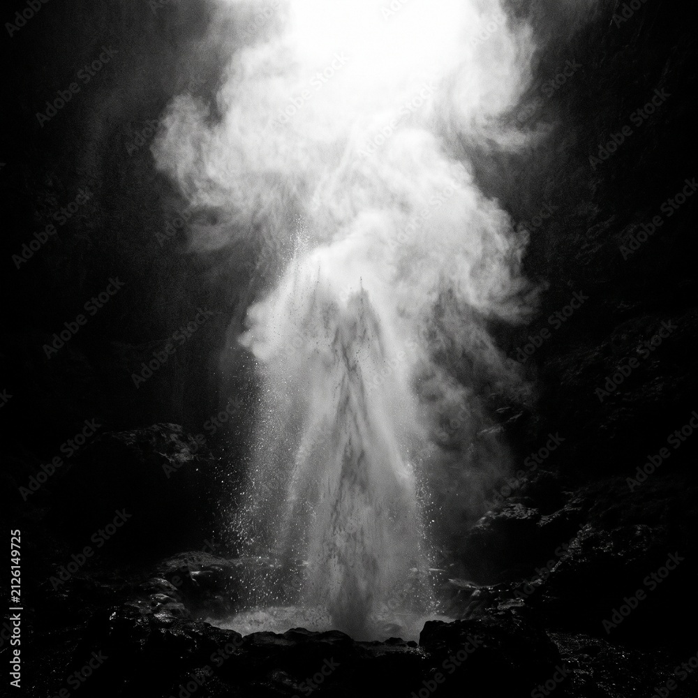 Fototapeta premium Abstract cloudy sky with light rays