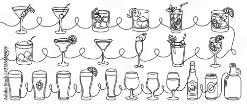 Foto Assorted Alcoholic Drinks and Beverages Collection