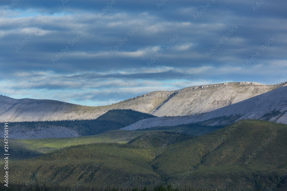 Obraz premium Mountains in tundra