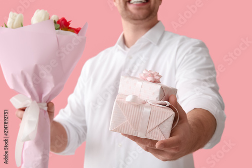 Handsome young happy man wi...