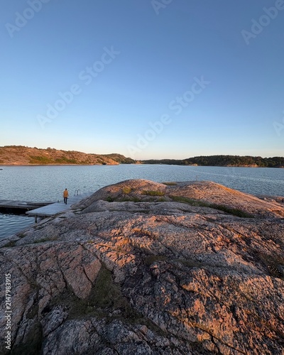 Фотография Wide landscape view of the rocky archipelago coast in Sweden.